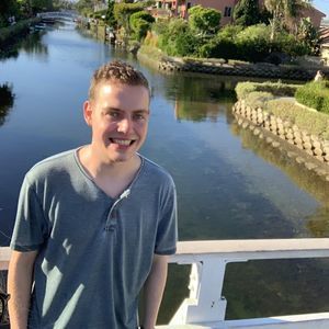 Meet your Posher, Daniel